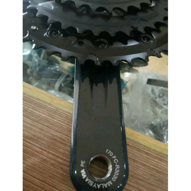 Crank Shimano sora triple 50-39-30T tipe R3030