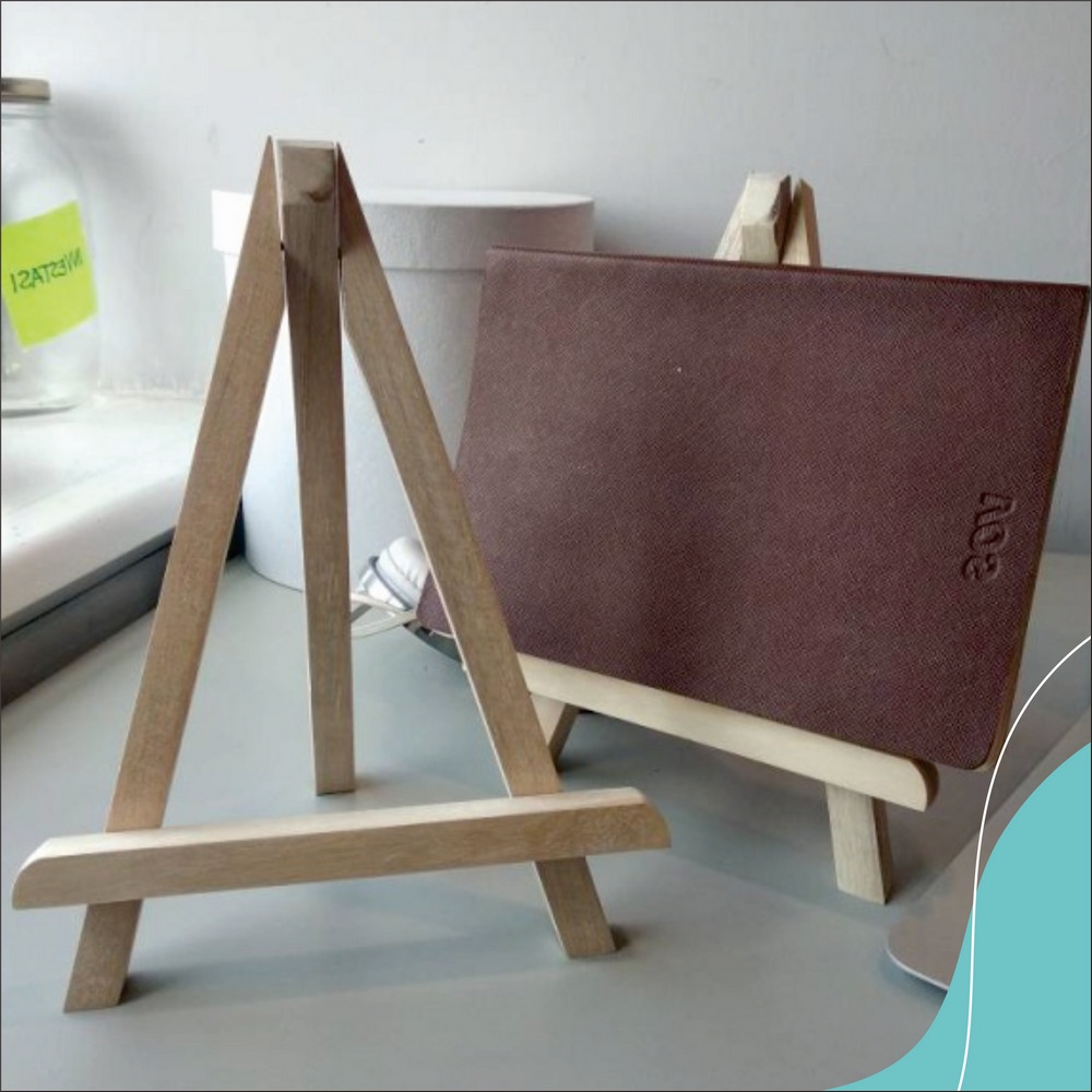 

Mini Standing Foto / Mini Easel / Stand Lukis Bahan Kayu Pinus 2 Ukuran