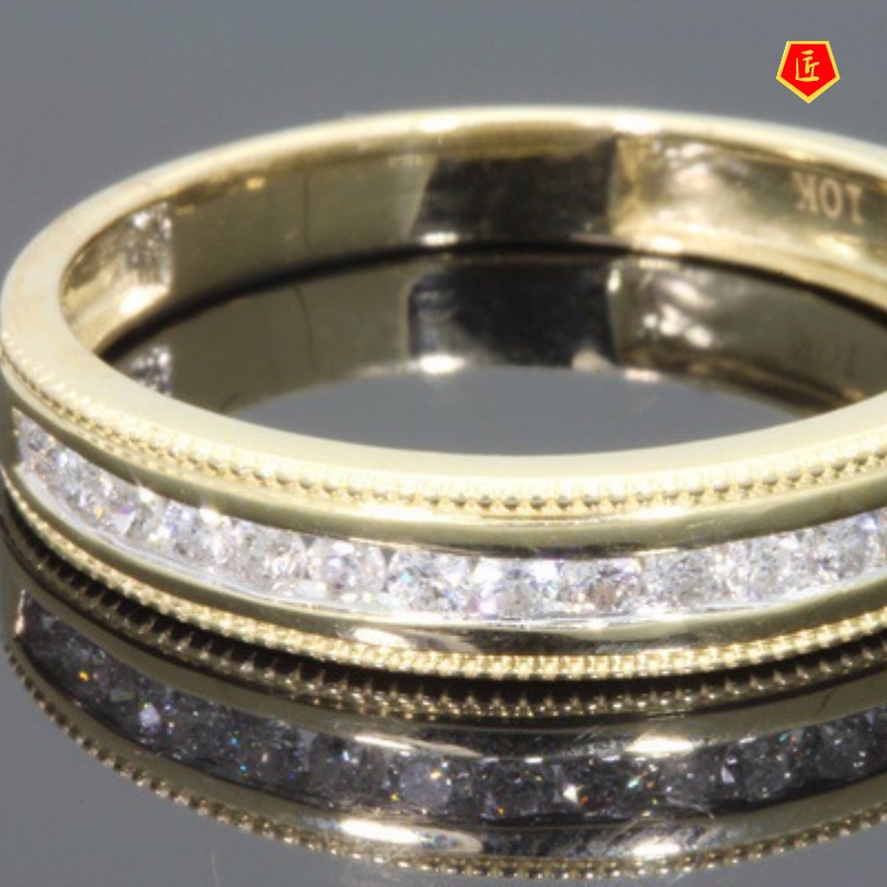 [Ready Stock]Micro-Inlaid Diamond Ring Female 18K Gold Luxury Fashion