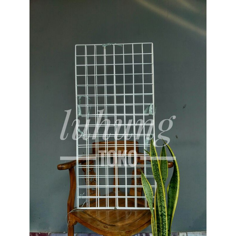 Kawat Ram Besi / Penggantung pot dinding - taman vertikal minimalis estetik