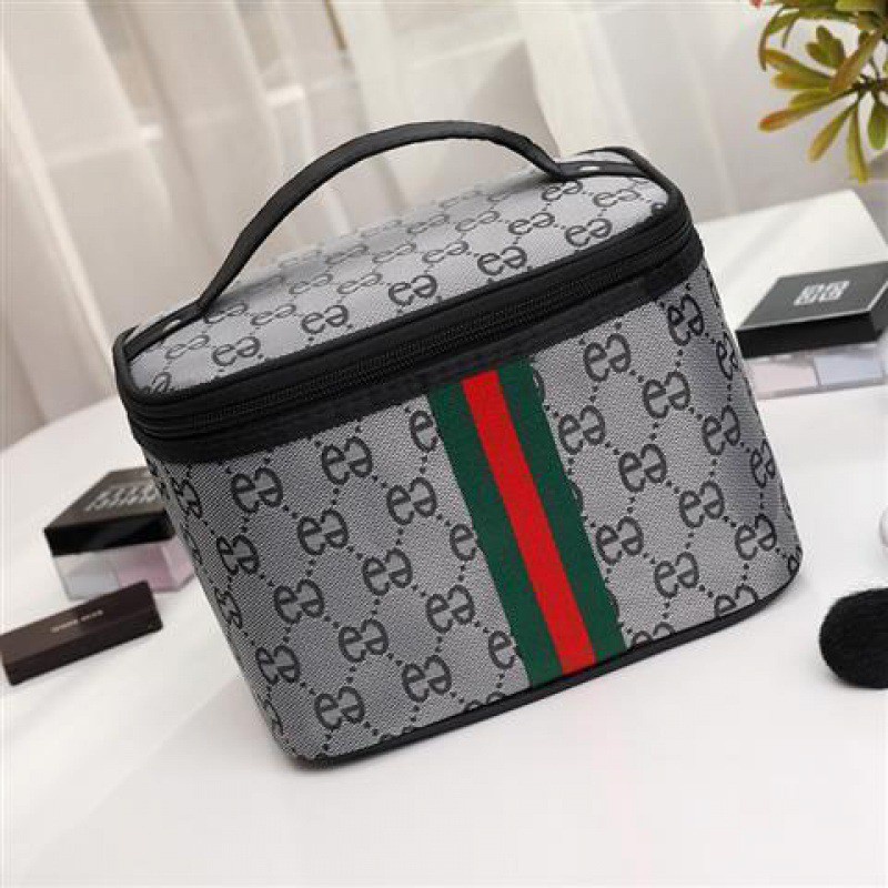 Savara Tas Kosmetik, Peralatan mandi, Serba guna SB SV-11046#(Real Stock)