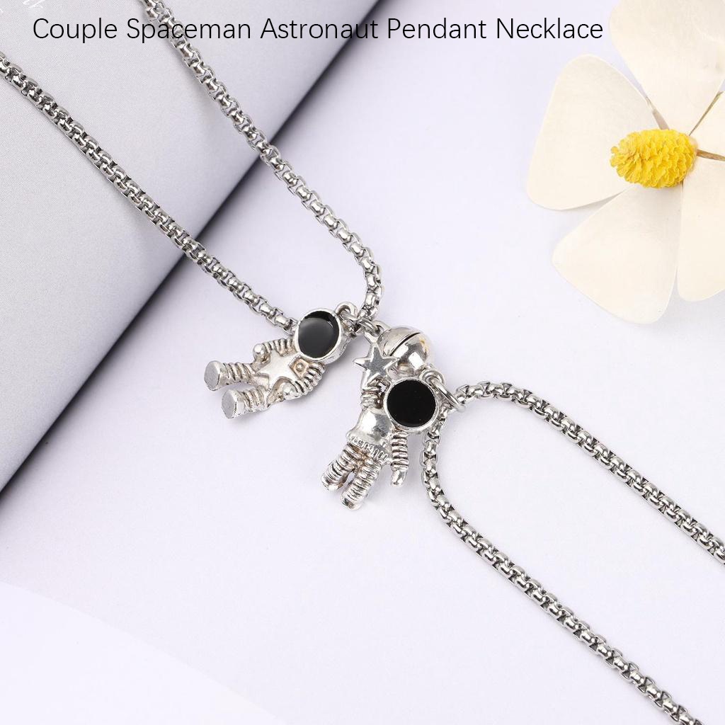 Kalung Dan Gelang Dengan Liontin Bentuk Astronot Untuk Pasangan
