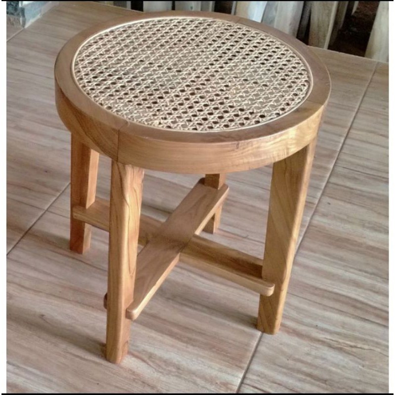 stool rotan/stool kayu/stool minimalis/stool kekinian/kursi koboy