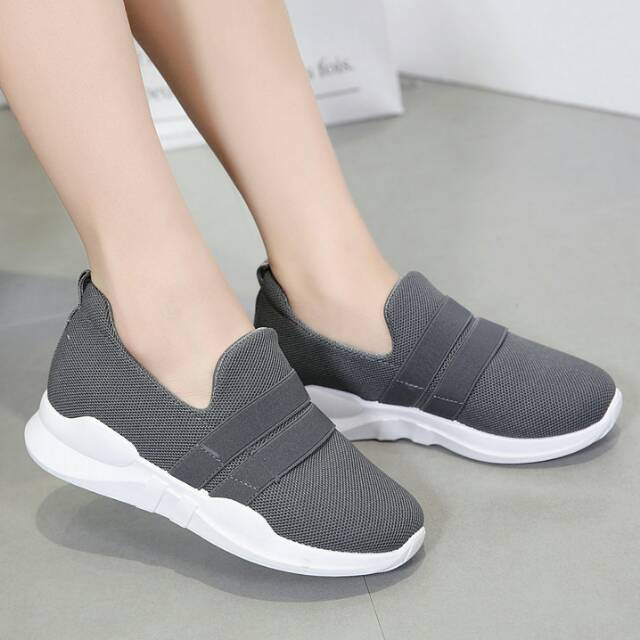 Fashion Shoes Sneaker Slip-On Sepatu Wanita Import Batam