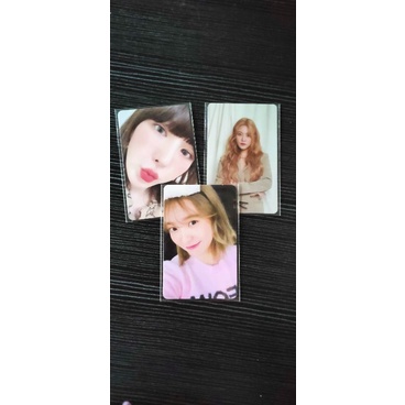 Red velvet official photocard