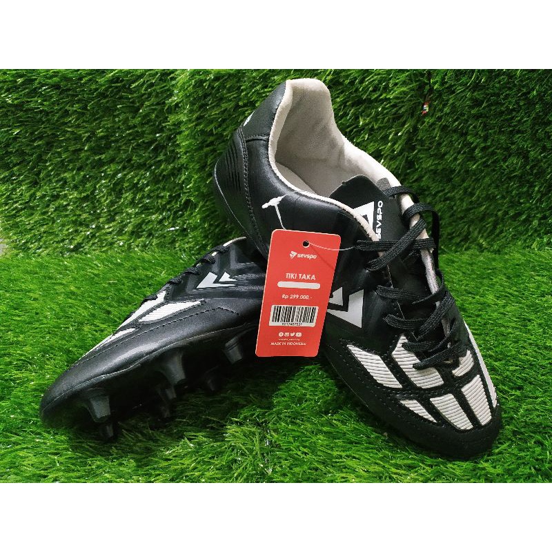Sepatu Bola Sevspo Soccer Tiki Taka Hitam Black