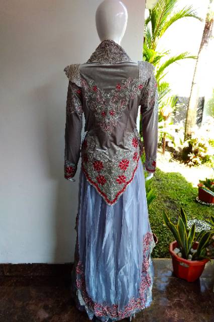 Kebaya manten kece