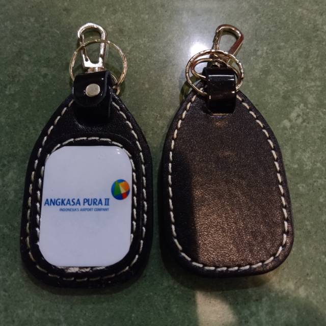 Gantungan Kunci Aksesoris Gantungan Kunci Logo ANGKASA PURA II kulit Bagus
