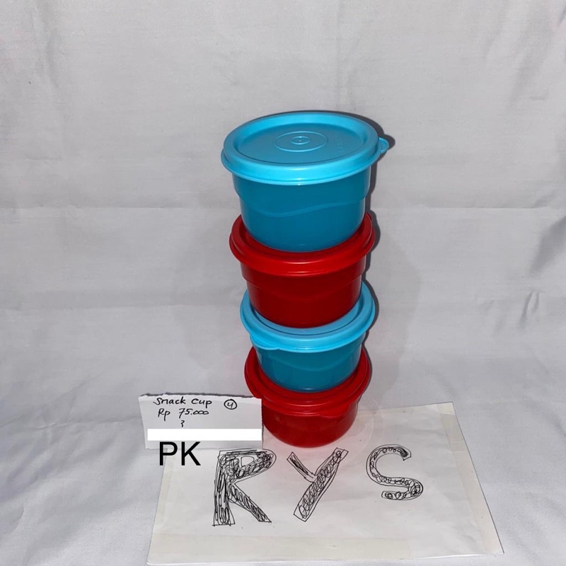 TUPPERWARE SNACK CUP