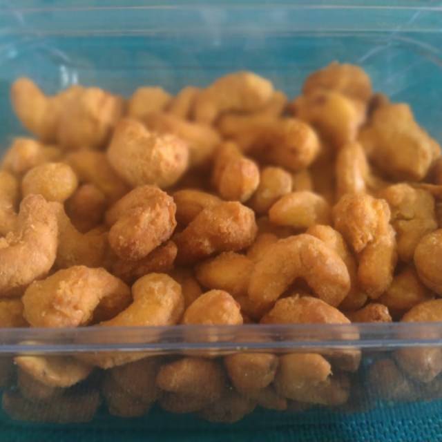

Kacang Mede Goreng krispi