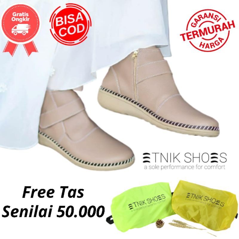 Sepatu boots Kerja Wanita Amelia etnikshoes