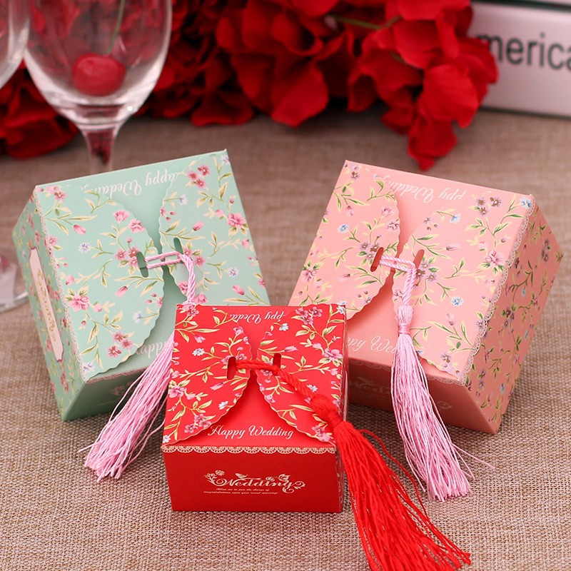 

30 PCS KOTAK WEDDING KOTAK HADIAH BOX SOUVENIR PERNIKAHAN KOTAK ULANG TAHUN BOX GIFT