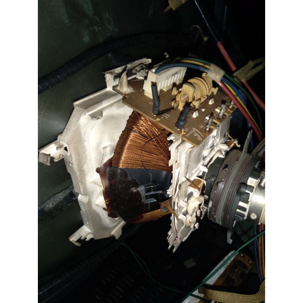 DEFLEXI YOKE SLIM POLYTRON 29" ew