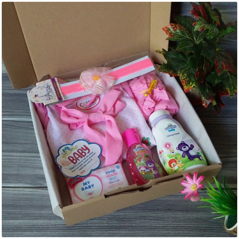 paket hemat sambang bayi/hampers jenguk bayi/kado bayi praktis/kado tilik bayi cantik