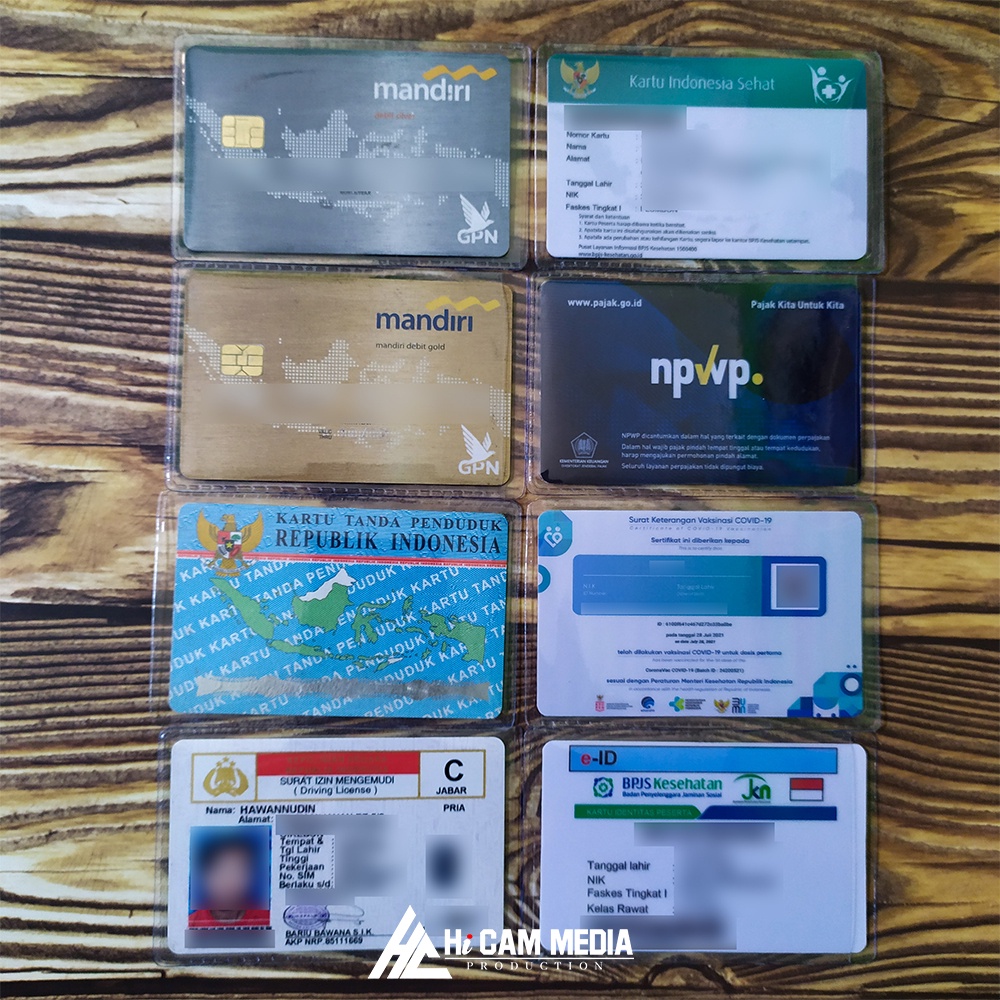 

Plastik cover pelindung ATM , KTP , SIM dan kartu nama