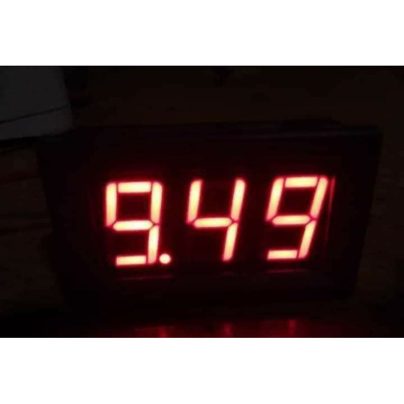 Voltmeter merah 0,56"3kabel