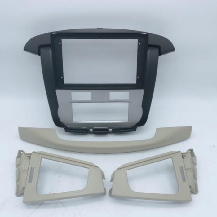 frame list tape double din 9" android mobil innova V 2005-2010