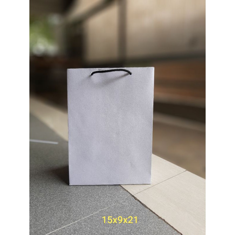 

paperbag bahan kraft putih polos 15x9x21