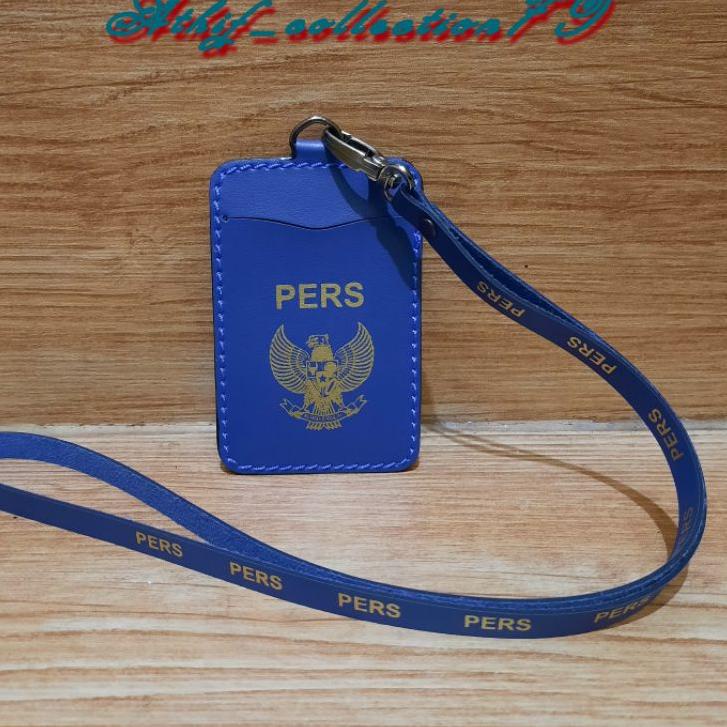 

Menarik.. Tempat Id Card PERS Kulit Holder Id Card Kulit PERS Kalung