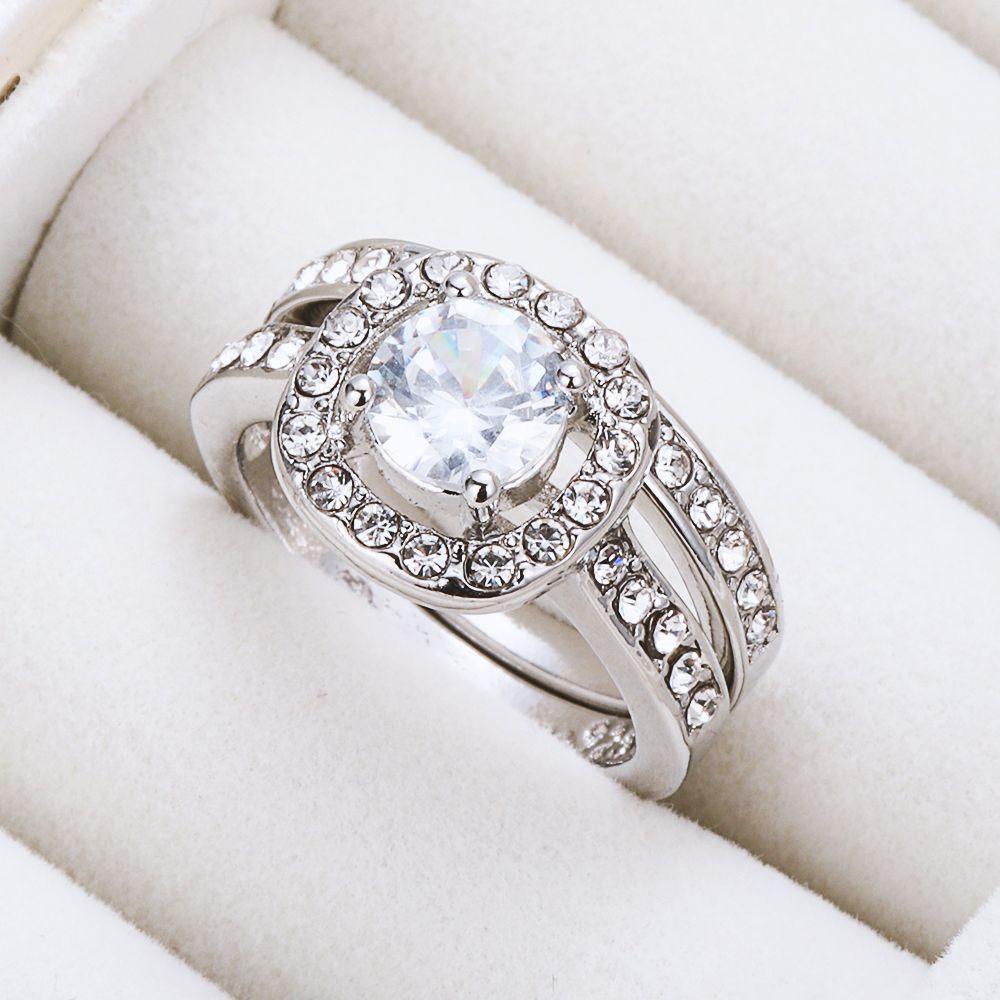 Lily White Sapphire Set Cincin Fashion Hadiah Pertunangan Pernikahan Perhiasan Mempesona