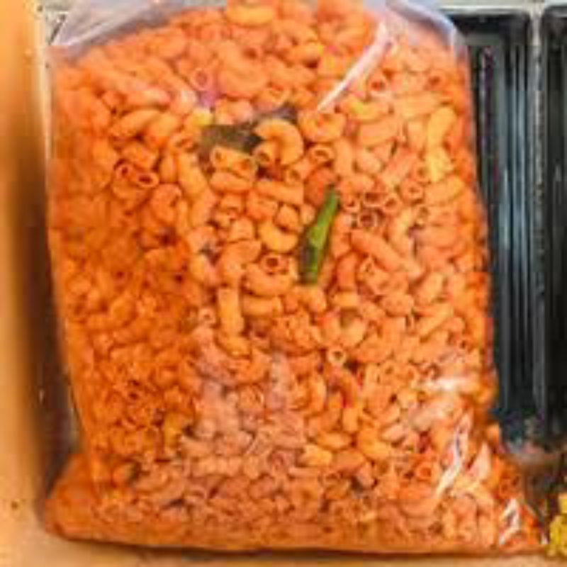 [1000gr/1kg] cemilan pedas keripik kaca beling/makaroni pedas daun jeruk/basreng/mawar/sebring