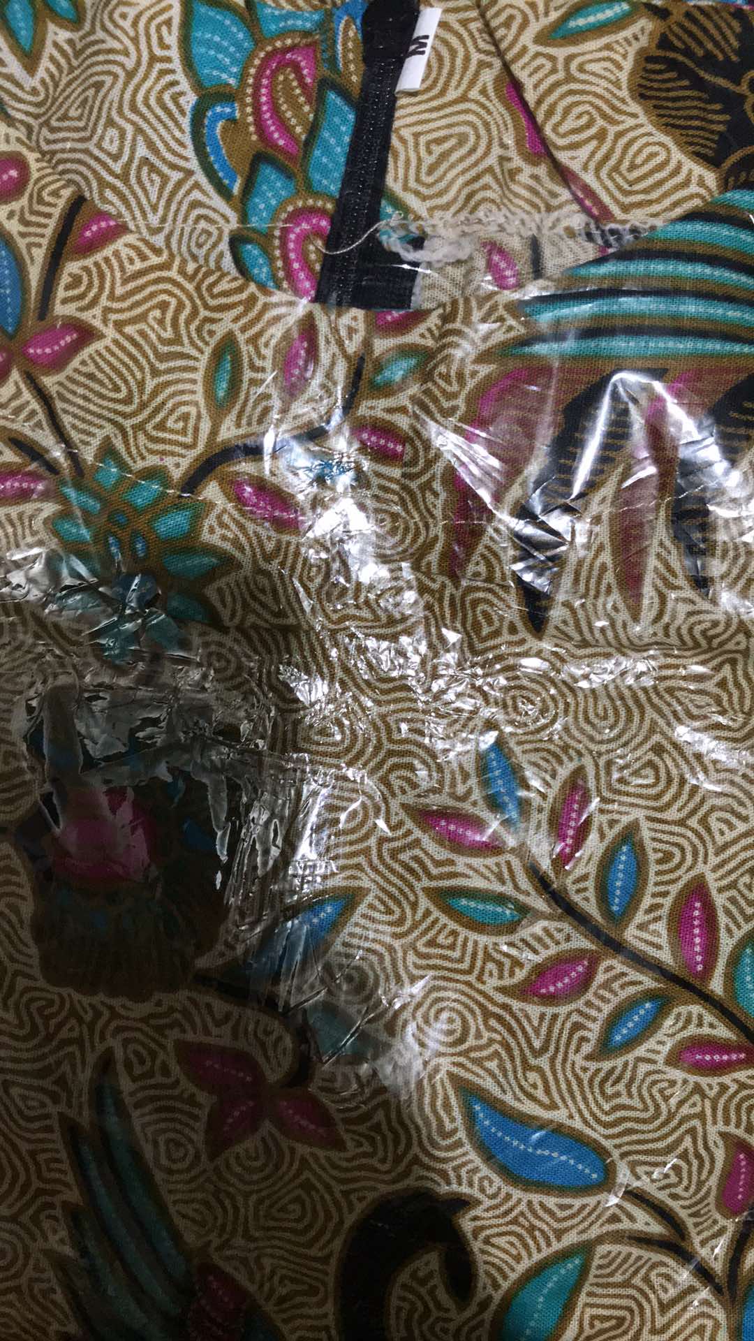 Batik Couple Keluarga - Sania Ruffle Ori Ndoro Jowi Dnt Sogan Motif Merak