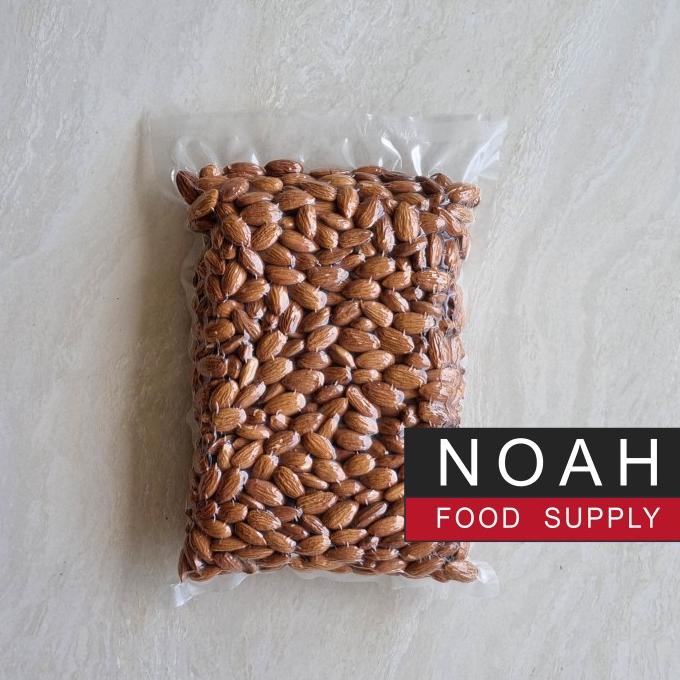 

KACANG ALMOND MENTAH UTUH 1 KG RAW WHOLE ALMOND BLUE DIAMOND 1 KG