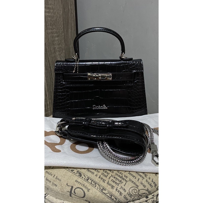 tas Rotelli hitam