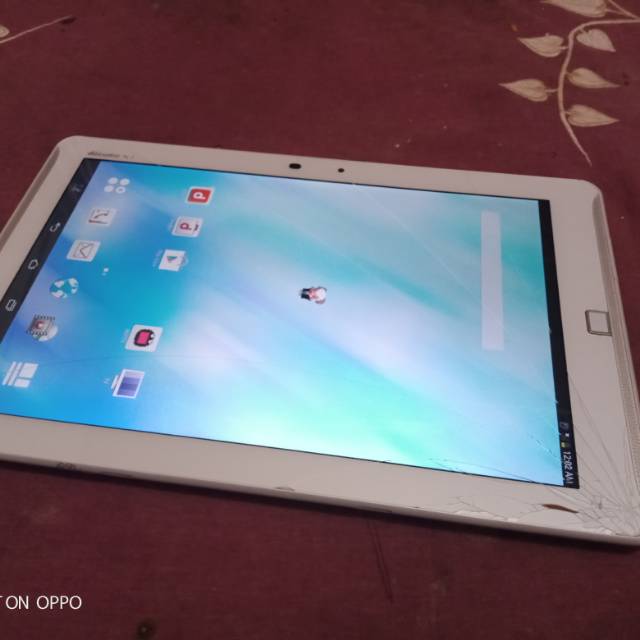 Tablet Tab Android Fujitsu F-02F F02F. RAM 2GB. Internal 64GB