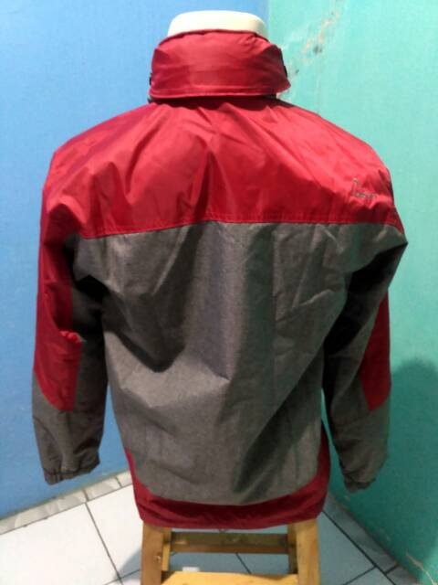 jaket gunung outdoor pria