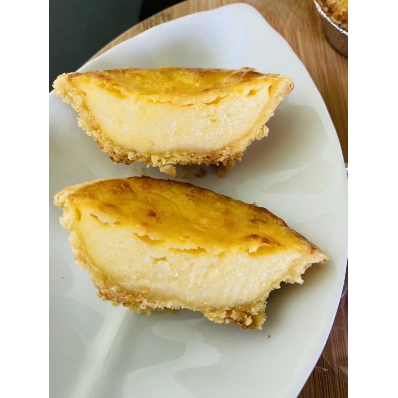 

Pie Keju Cheese Pie 1 box isi 6 pie