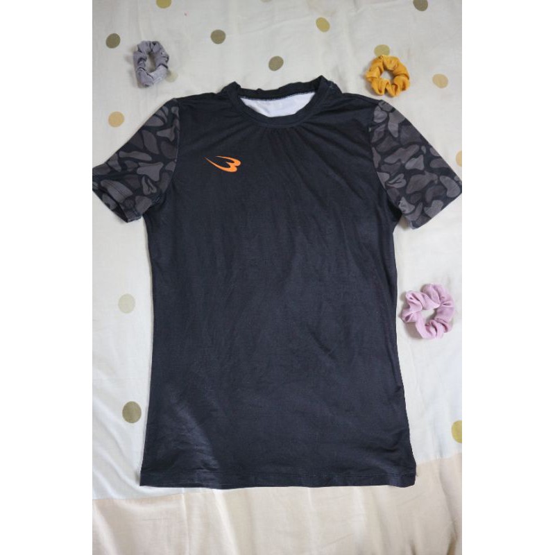 PRELOVED&THRIFT / KAOS / BAJU RENANG / BAJU OLAHRAGA