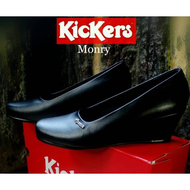 Sepatu Kickers Pantofel wanita