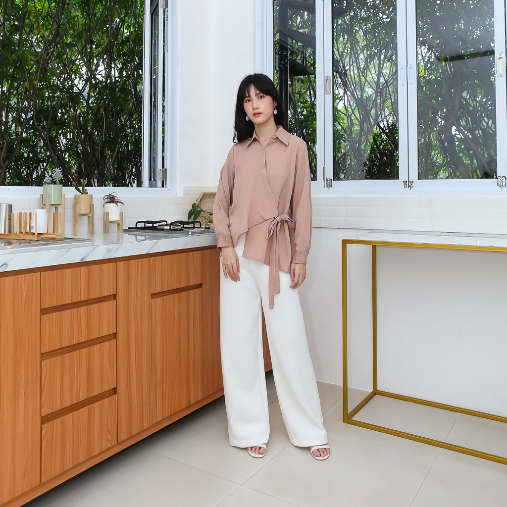 V902 Luca Blouse - 4 COLOR