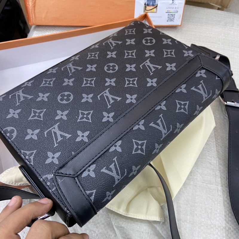 messenger bag louis Vuitton free box import tas selempang pria lv tas kantor pria lv