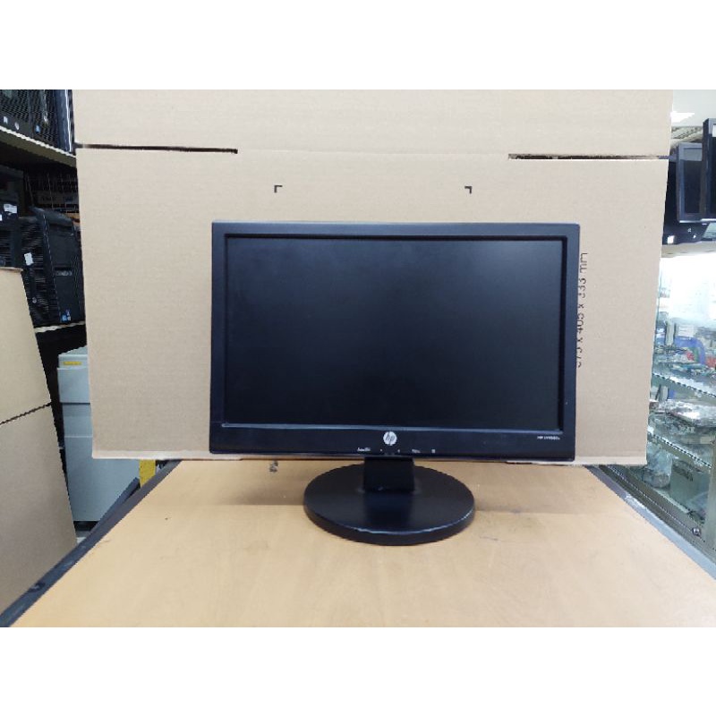 Monitor/Lcd LED 16 Inci Wide