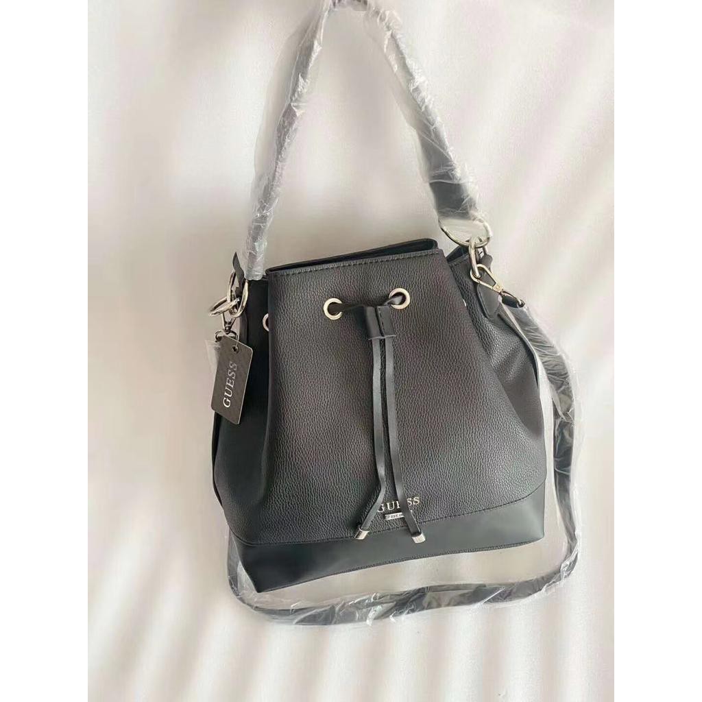 NEW ARRIVAL GUESS BUCKET BAG BLACK IMPORT