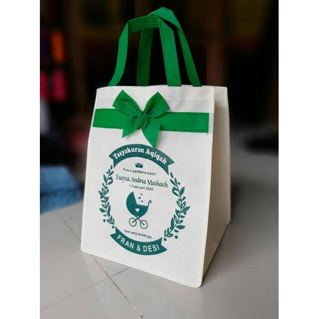 Tas syukuran aqiqah anak muat dos 20×20 / tas sablon / tas berkatan murah
