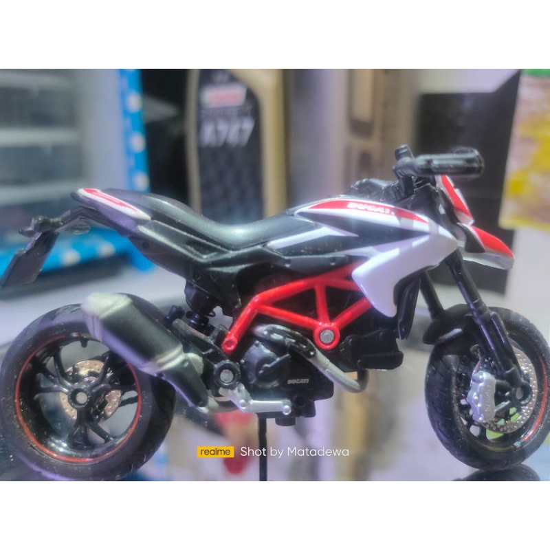 #DIECAST #1:18 #SPORT #MOTORBIKE #DUCATI #HYPERMOTARD #SP #WHITE #RED #BLACK #CHILD #TOY #KOLEKSI #M