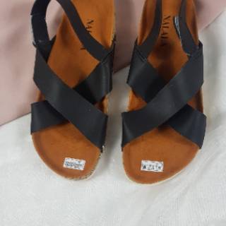  Sandal  silvia tali  Shopee  Indonesia