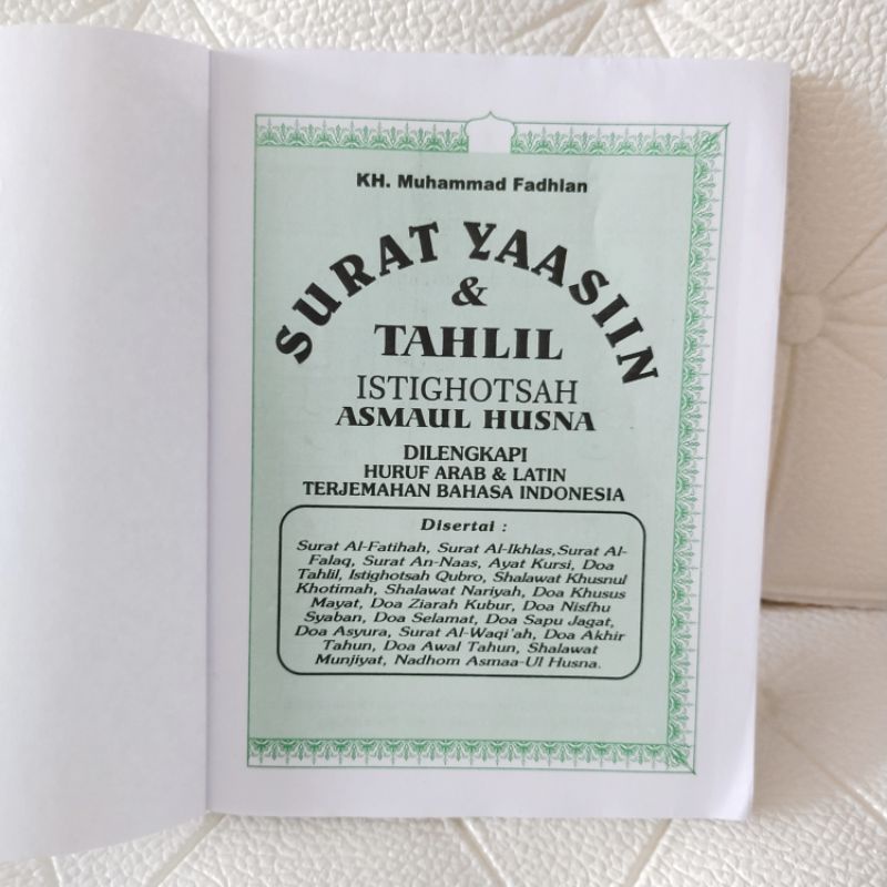Surat Yasin dan Tahlil 128 halaman, polos tanpa cover buku. Ukuran 12x16cm