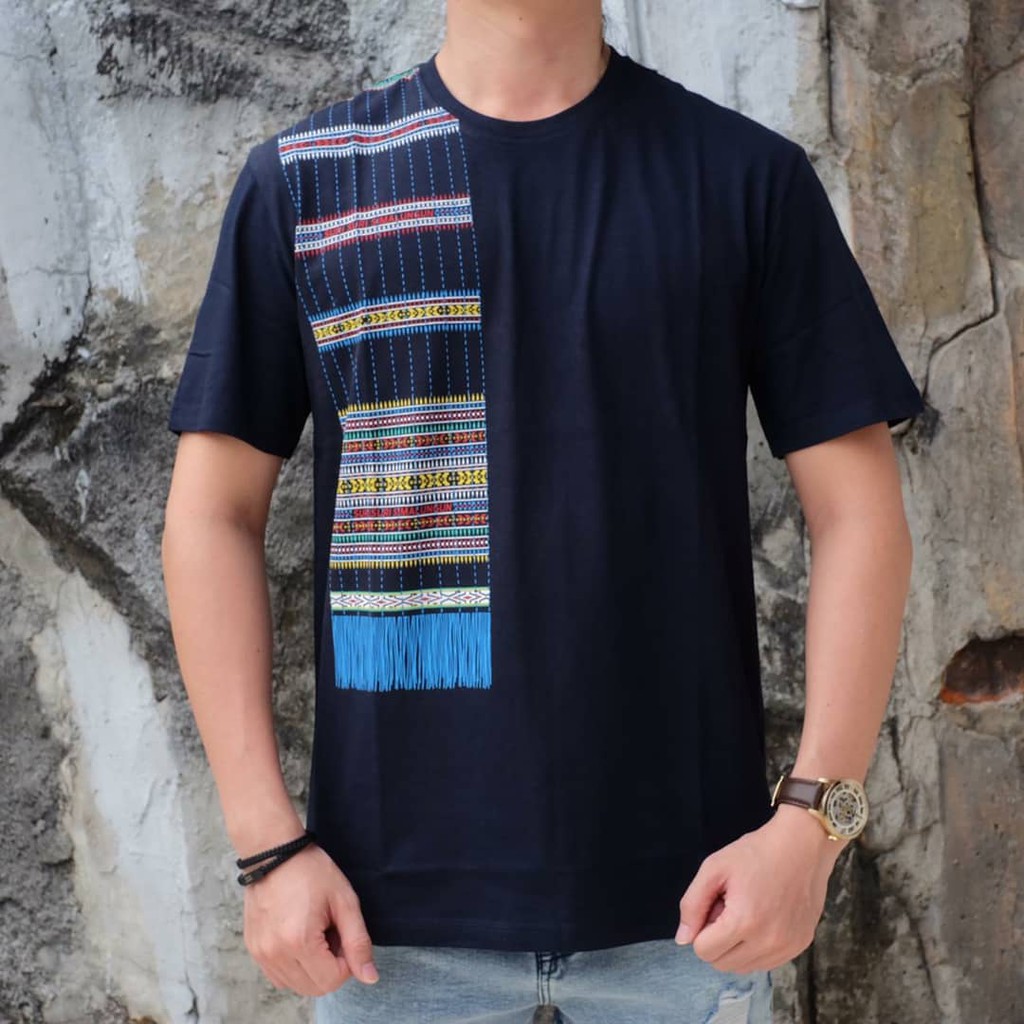 Kaos Batak Premium Distro Berkualitas Halak Batak Motif Ulos Salendang Biru Untuk Cowok dan Cewek