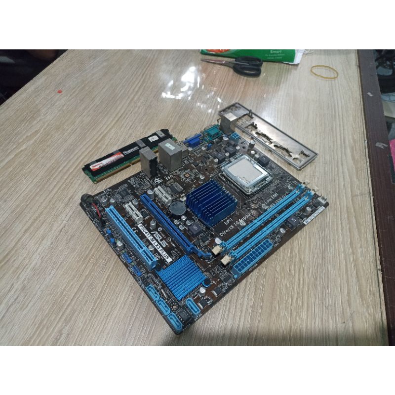 Paket Mobo G41 ddr3 Gigabyte+Core2duo + hsf - Mobo ASUS- mobo G41 Gigabyte