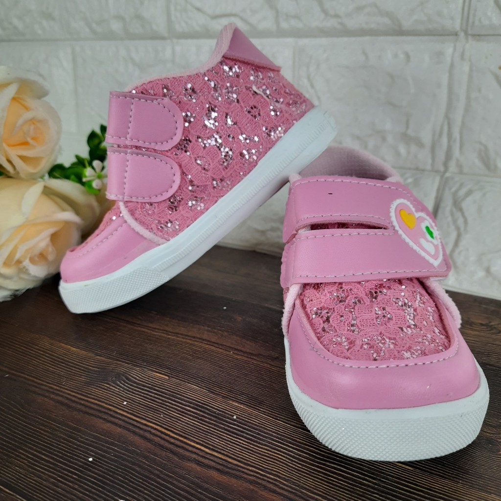 [TAMAN SEPATUKU] SEPATU TRENDY MURAH LUCU ANAK PEREMPUAN BAHAN BROKAT UNTUK 1-6 TAHUN CAX06