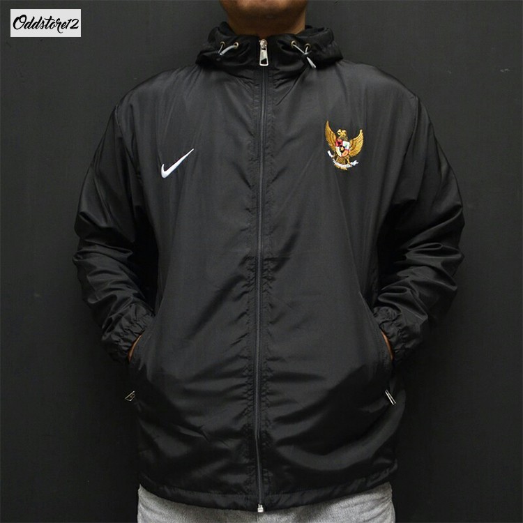 READY LAGI dengan ukuran L jaket  parasut garuda  jaket  