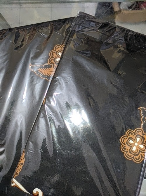 (best Seller) Kain Batik Solo Motif Wayang Warna Dasar Hitam