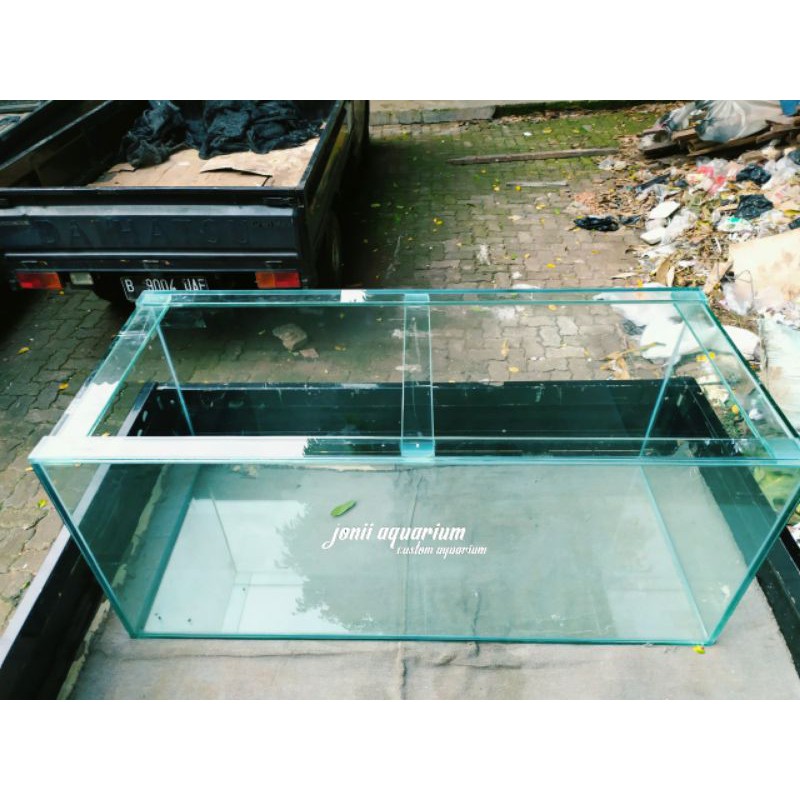 aquarium 100x50x50 alas 12mm keliling 10mm