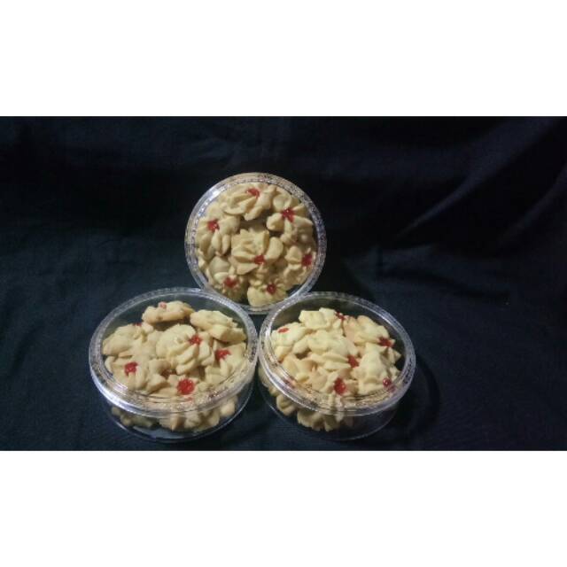 

Kue mawar