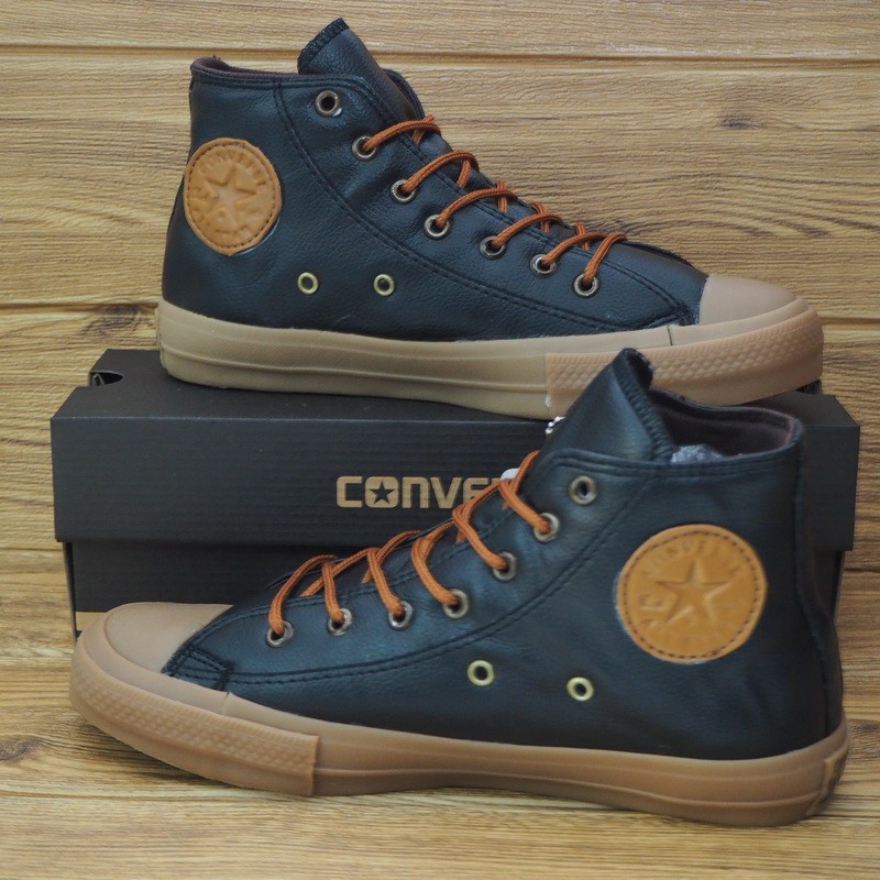 SEPATU CONVERSE ALLSTAR KULIT SINTETIS  ALL STAR MOTIF KULIT JERUK HITAM HIGH