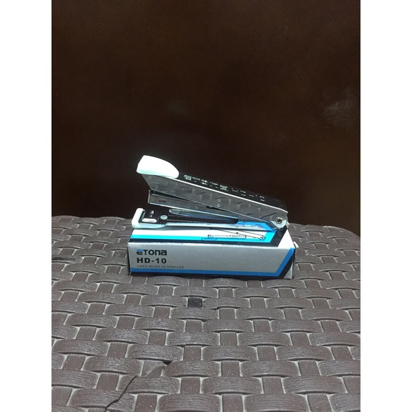 

Hekter ukuran 10 / Staples ukuran 10